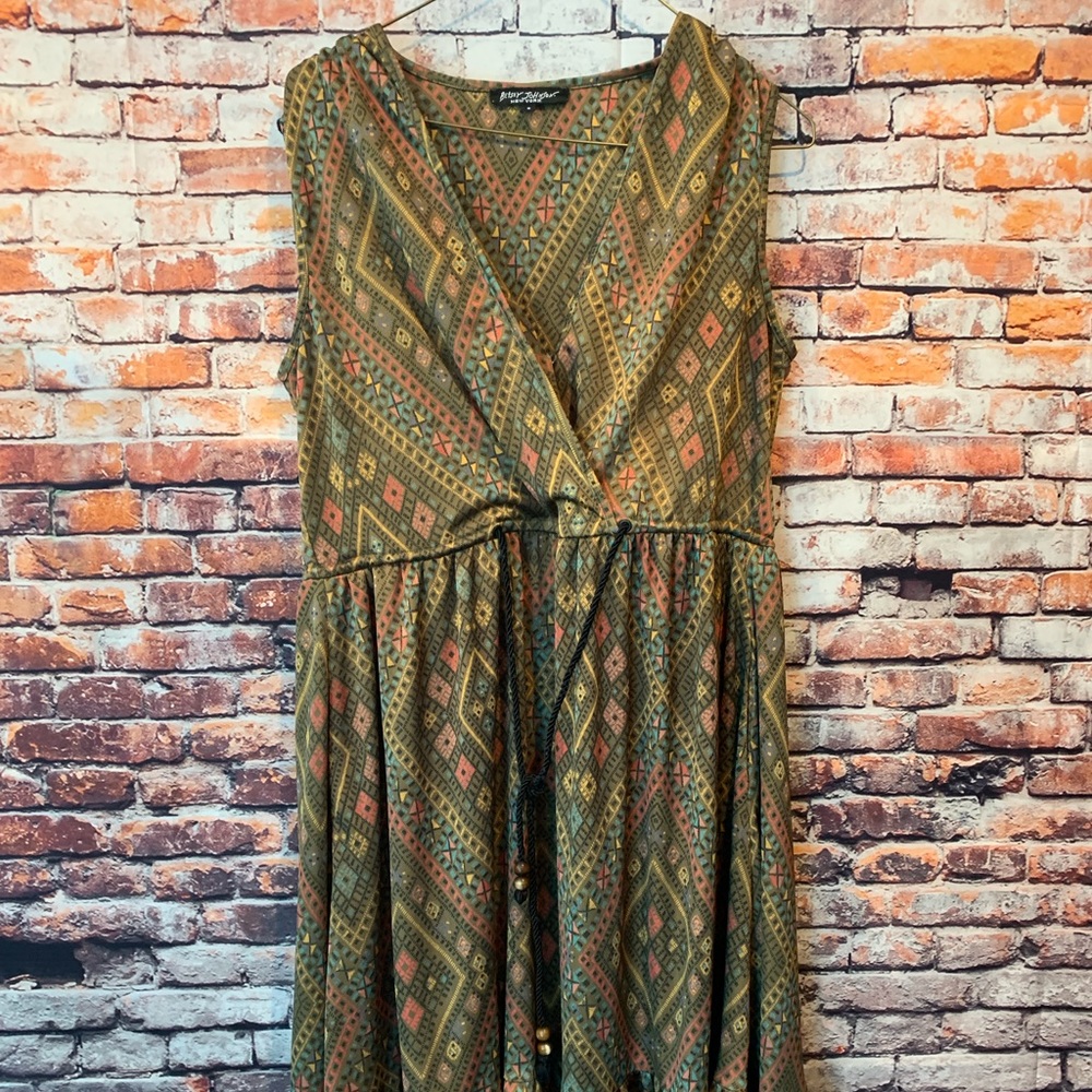 Betsey Johnson sleeveless dress - Picture 2 of 5